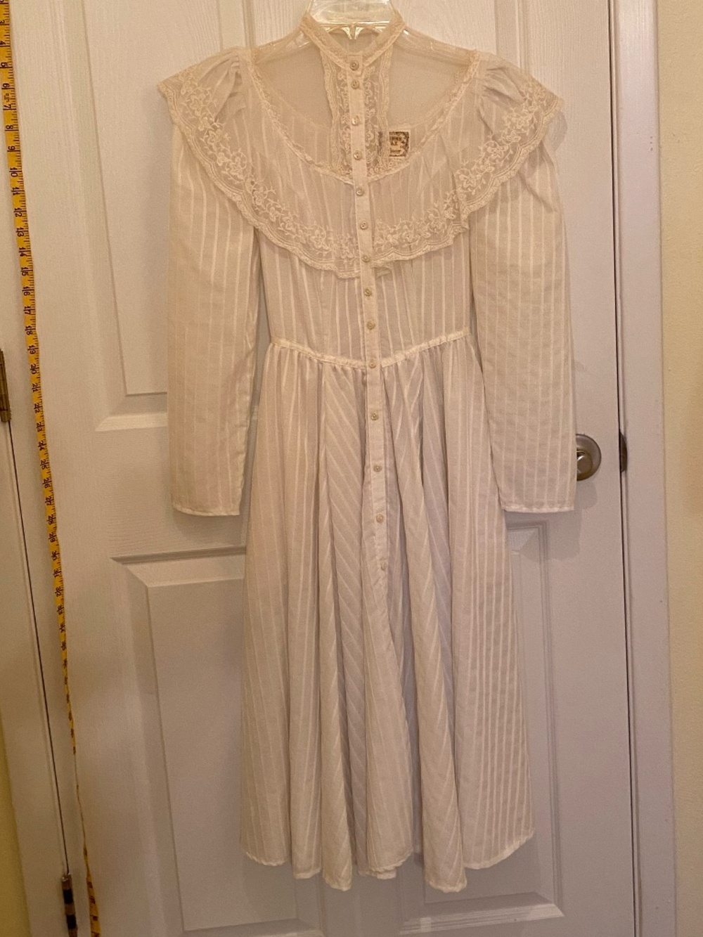 Gunne Sax Dress, 1980's, size 5 - Picture 2 of 8